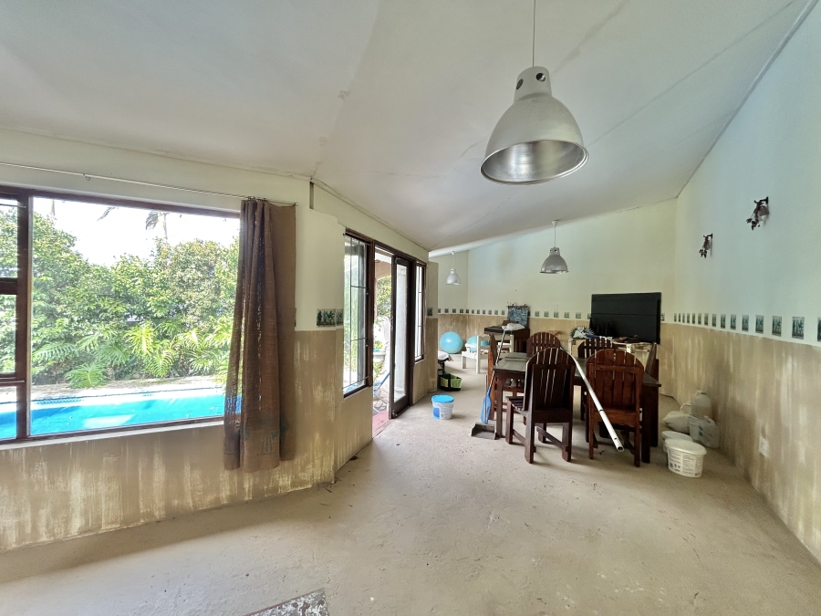 6 Bedroom Property for Sale in Ferreira Town Eastern Cape